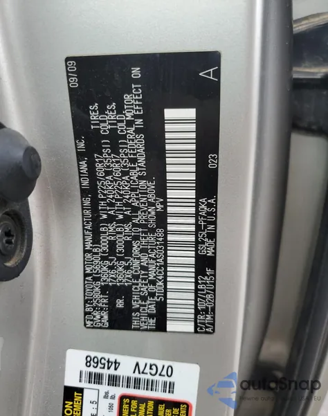 2010 Toyota Sienna Xle z USA, uszkodzony, nr VIN 5TDDK4CC1AS031488